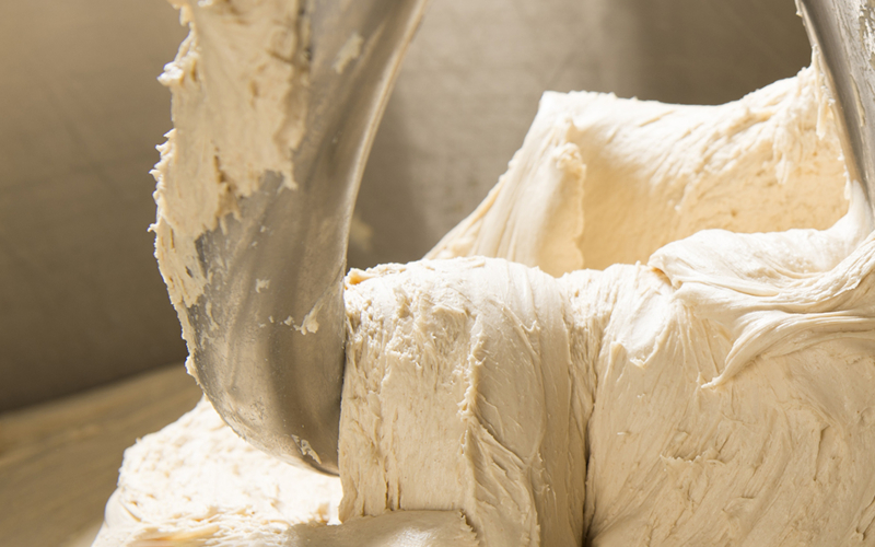 Whitepaper "Choosing and using the right kneading system"