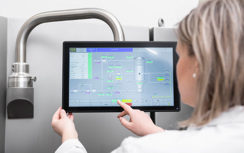 <b>High-Performance machines</b> – space-saving, flexible, easy to operate