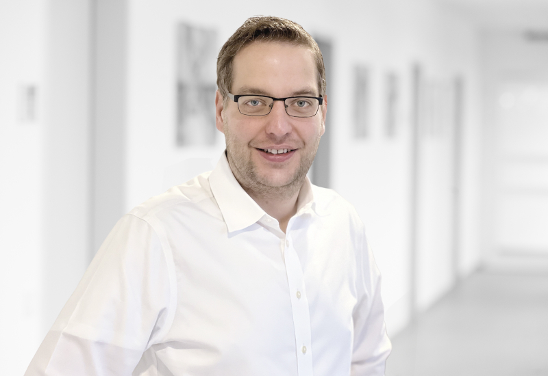 THOMAS HÖVING, Head of Finance